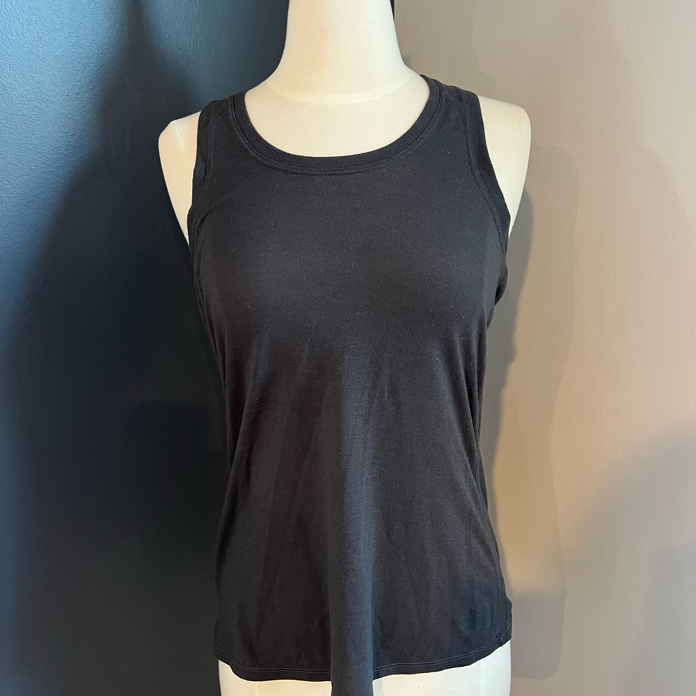 The North Face Charcoal Gray FlashDry Racerback Athletic Tank Top Size Small